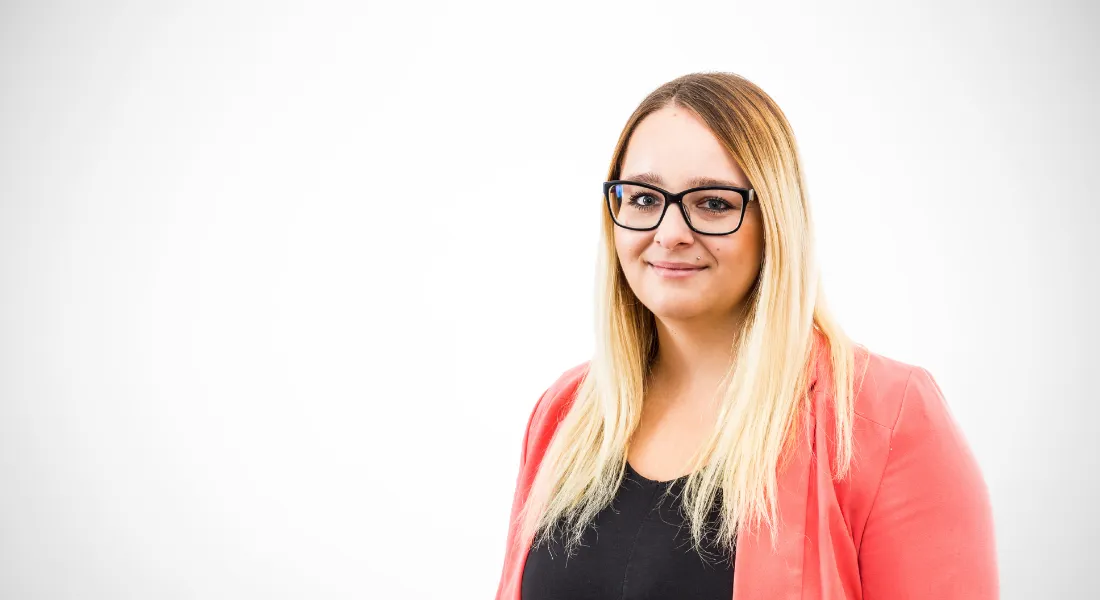 Mladý talent roku 2025 Sabina Burešová hostem podcastu ČAP Insurance Talk